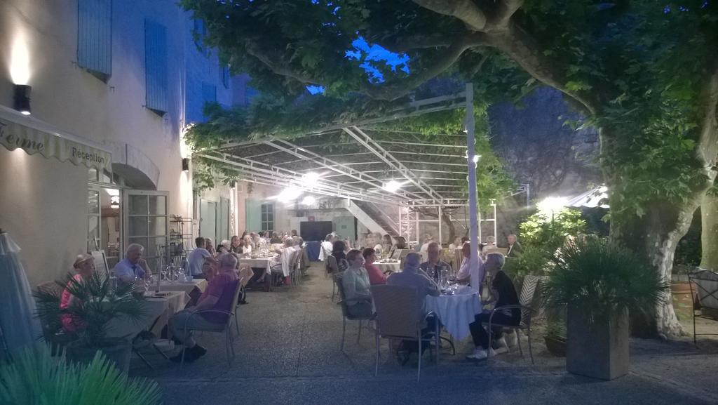 Logis Hotel La Ferme Avignon Exterior photo